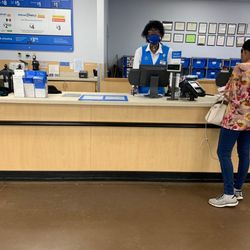 Walmart Supercenter - Slowest customer service ever