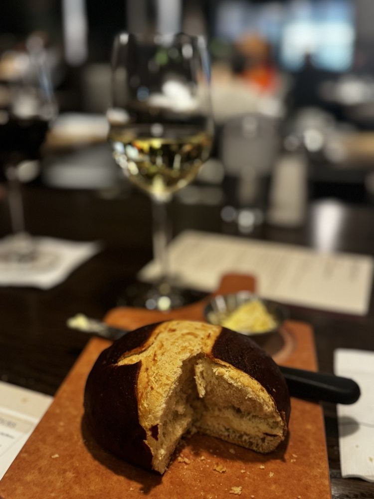 Cooper's Hawk Winery & Restaurant