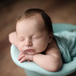 Samantha Sinchek Photography - Look at those precious lips!