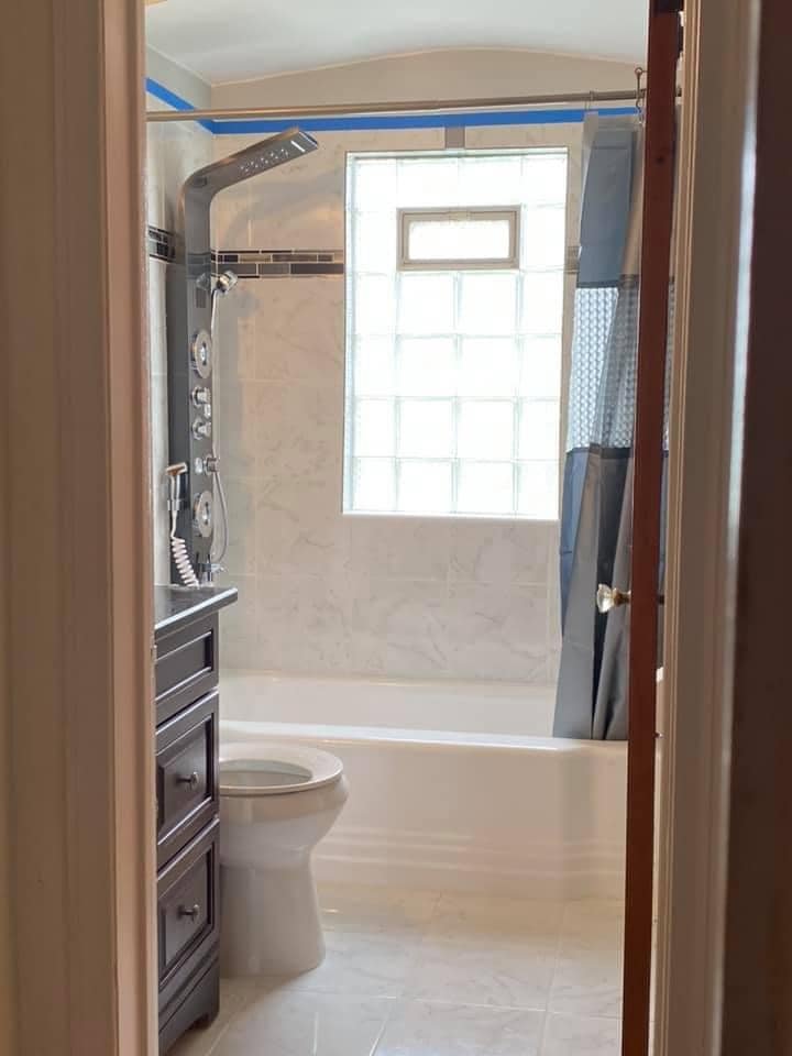 Slide of Lenart Customs Home Improvement