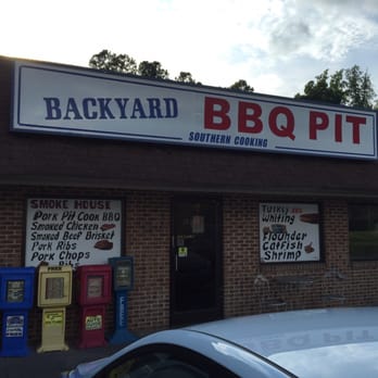 Backyard BBQ Pit - Barbeque Near Me - Durham, North Carolina