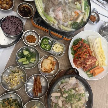 Damee Korean Restaurant - Korean Near Me - Buena Park, California Damee Korean Restaurant - Korean Near Me - Buena Park, California
