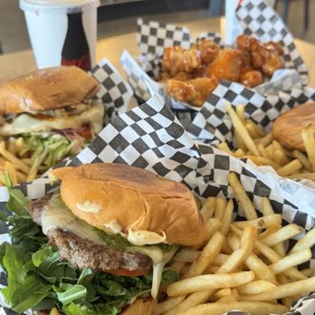 Uptown Burger - Burgers Near Me - Fullerton, California