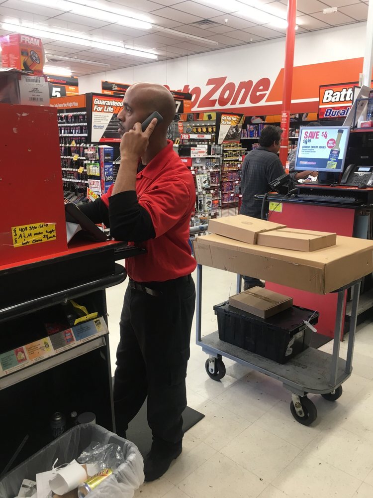 AUTOZONE AUTO PARTS 60 Reviews 2160 University Ave, East Palo Alto