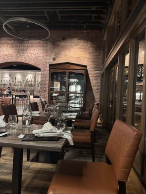 Vina Enoteca by null