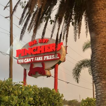 Pinchers - Outside sign - Seafood Near Me - Fort Myers Beach, Florida Pinchers - Outside sign - Seafood Near Me - Fort Myers Beach, Florida