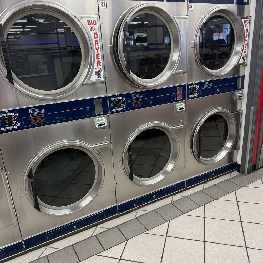 Coin Less Laundry - Additional washer/driers - Laundromat Near Me - Phoenix, Arizona Coin Less Laundry - Additional washer/driers - Laundromat Near Me - Phoenix, Arizona
