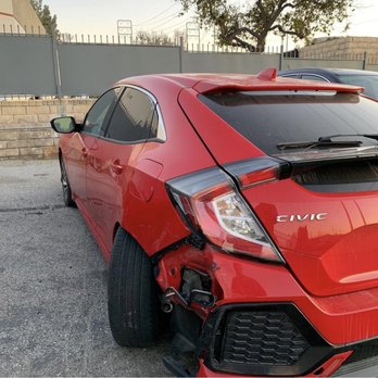 Auto World Collision Center - Honda Civic before complete auto body repair and refinish at Auto World Collision Center in Valencia, California - Body Shops Near Me - Valencia, California