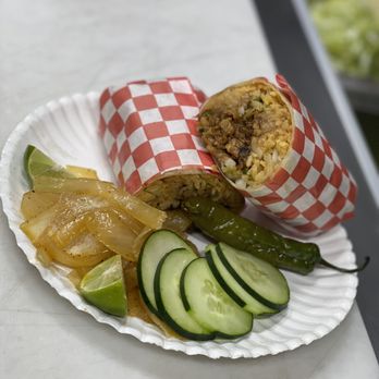 Tacos El Güero - a plate of food - Tacos Near Me - Arcadia, California