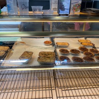 The Gourmet Cobbler Factory - Bakeries Near Me - Pasadena, California