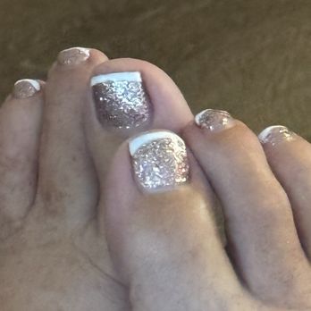 Pamper Nails & Lounge - Nail Salons Near Me - Eugene, Oregon