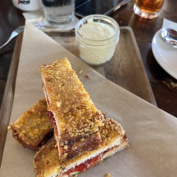 1608 Crafthouse - Grilled PB&J a must try dessert! - Gastropubs Near Me - Virginia Beach, Virginia