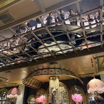 Pinky's By Vanderpump - Cocktail Bars Near Me - Las Vegas, Nevada