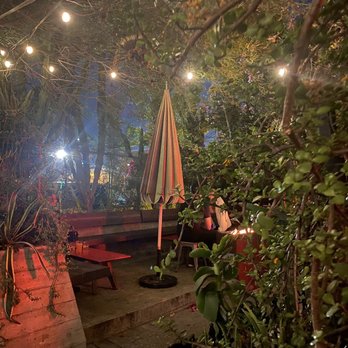 Resident - Outdoor seeting - Cocktail Bars Near Me - Los Angeles, California