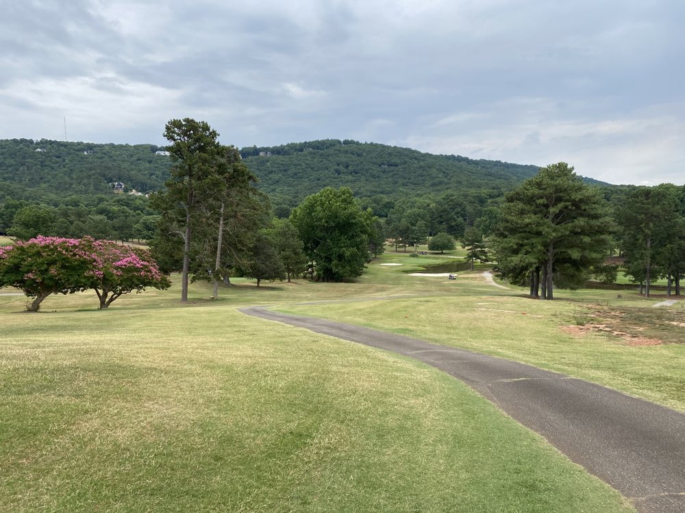 PARIS MOUNTAIN COUNTRY CLUB Updated August 2024 301 Old Rockhouse