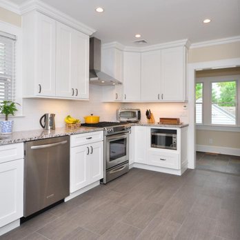 Bergen Marble and Granite - Ice White Shaker - Kitchen & Bath Near Me - Closter, New Jersey