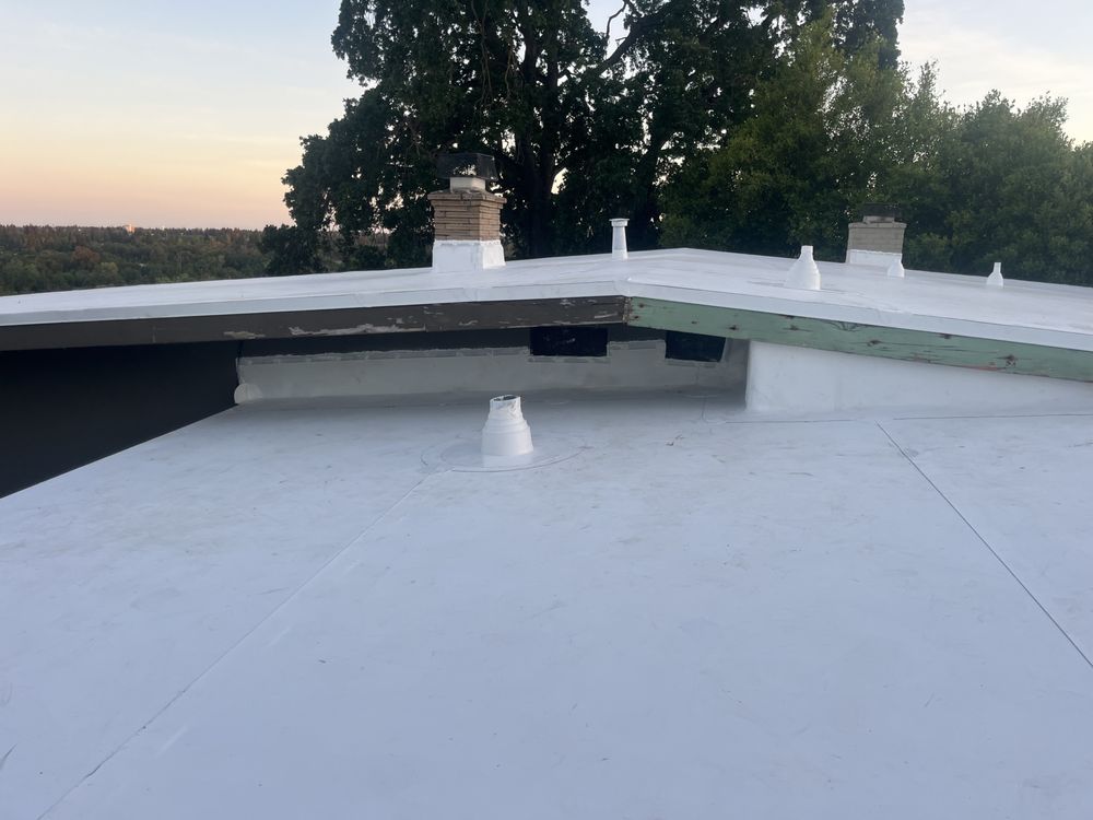 Slide of Triple R Roofing