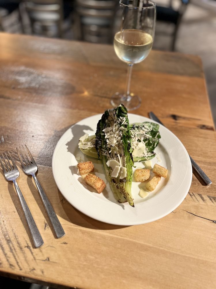 Social spots from Craft 309 Kitchen + Bar