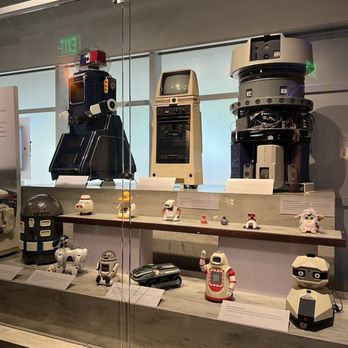 Computer History Museum - Museums Near Me - Mountain View, California