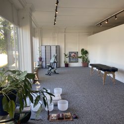 Grassroots Mind Body Energy Works - Waiting area