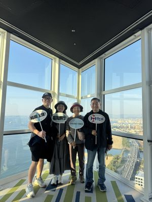 Fukuoka Tower by null