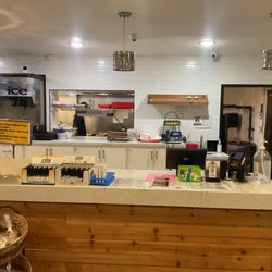Sunshine's Health Food Store & Vegetarian Deli