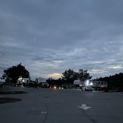 SS RV Rentals - Group camping at Skypark RV Lake Arrowhead