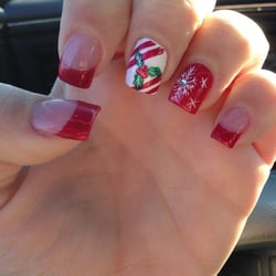 J J Nail Salon - Holiday nails done by Yvonne