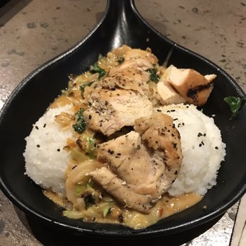 Sunriver Brewing Co - Sunriver Pub - Rice Bowl with Chicken - Brewpubs Near Me - Sunriver, Oregon Sunriver Brewing Co - Sunriver Pub - Rice Bowl with Chicken - Brewpubs Near Me - Sunriver, Oregon