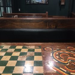 The Toad In the Hole Pub & Eatery - Table