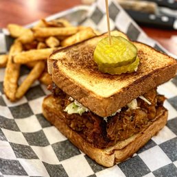 Pulled Carolina Pork Sandwich Pulled Carolina Pork Sandwich