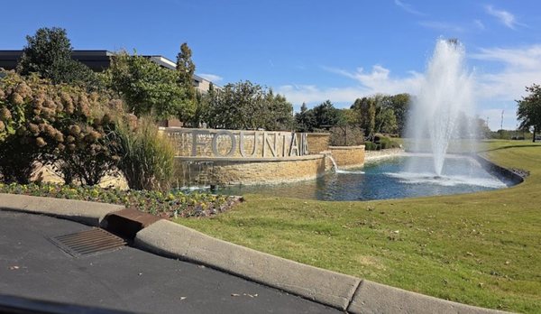 Fountains at Gateway by null
