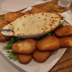 Grand Valley Inn - Artichoke spinach dip with fry bread