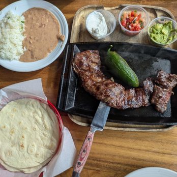 Loco Chon Bar & Grill Mexican Restaurant - Carne asada - Mexican Near Me - Newcastle, Washington