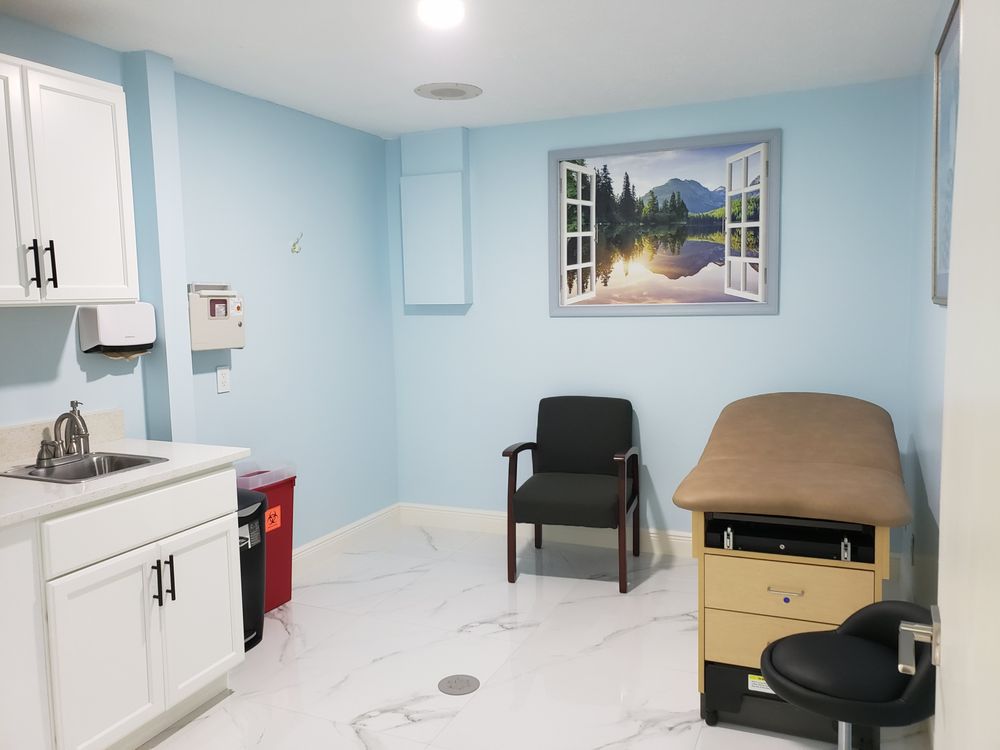 CARING LINQ MEDICAL Updated September 2024 43 Photos 671 SE Port St Lucie Blvd, Port St