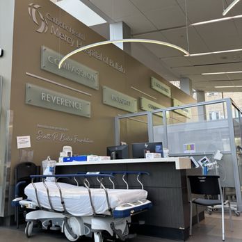 Mercy Hospital - Emergency Room lobby - Hospitals Near Me - Buffalo, New York Mercy Hospital - Emergency Room lobby - Hospitals Near Me - Buffalo, New York