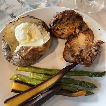 Casper’s Bistro - Marinated Chicken Breast, Carrots & Asparagus, Baked Potato - American Near Me - Goodlettsville, Tennessee
