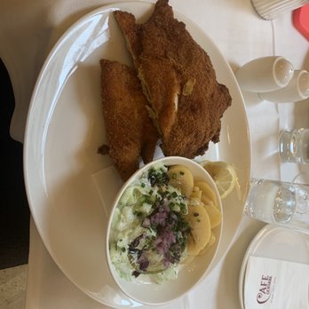 Café Central - fried chicken - Cafes Near Me - Vienna, 9