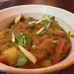 Lyallpur Grill: vegetable vegan curry