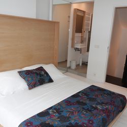 Happy Guesthouse