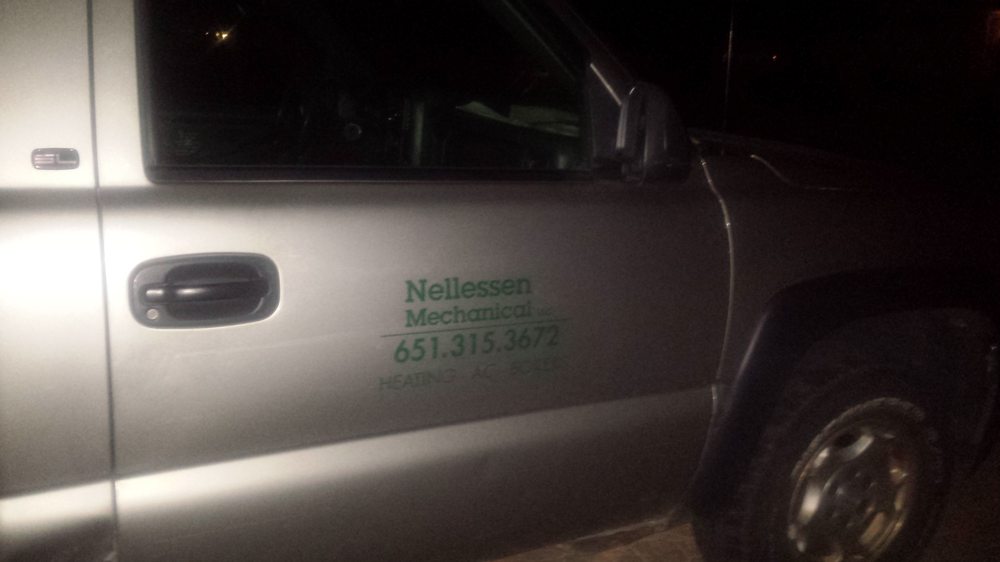 WALLACE AUTO PARTS & REPAIR Auto Repair 4807 University Ave NE