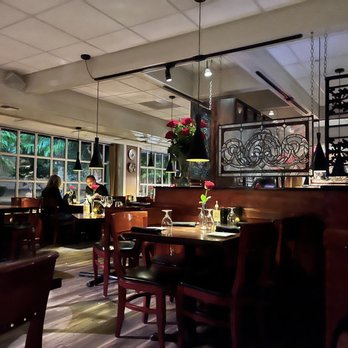 Vienna Wine Bar - Lovely restaurant ambiance - Wine Bars Near Me - Davie, Florida Vienna Wine Bar - Lovely restaurant ambiance - Wine Bars Near Me - Davie, Florida