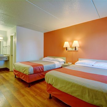 Motel 6 Springfield - Chicopee - Guest Room - Hotels Near Me - Chicopee, Massachusetts Motel 6 Springfield - Chicopee - Guest Room - Hotels Near Me - Chicopee, Massachusetts