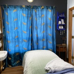 Esthetics by Amy - Relaxing, clean and comfortable treatment room