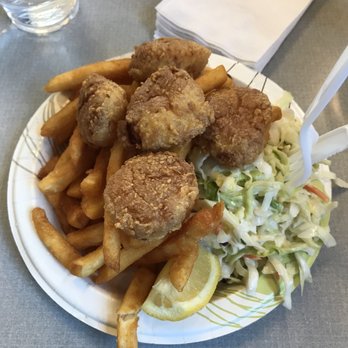 Gilbert's Chowder House - Fried Scallops - Seafood Near Me - Portland, Maine Gilbert's Chowder House - Fried Scallops - Seafood Near Me - Portland, Maine