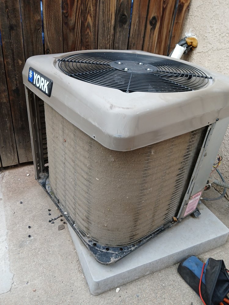 Slide of Shamrock HVAC