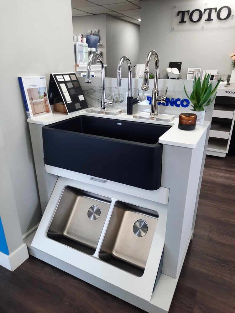 Slide of Ames Winnelson