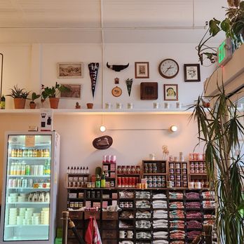 Howdy Bagel - Inside - Bagels Near Me - Tacoma, Washington