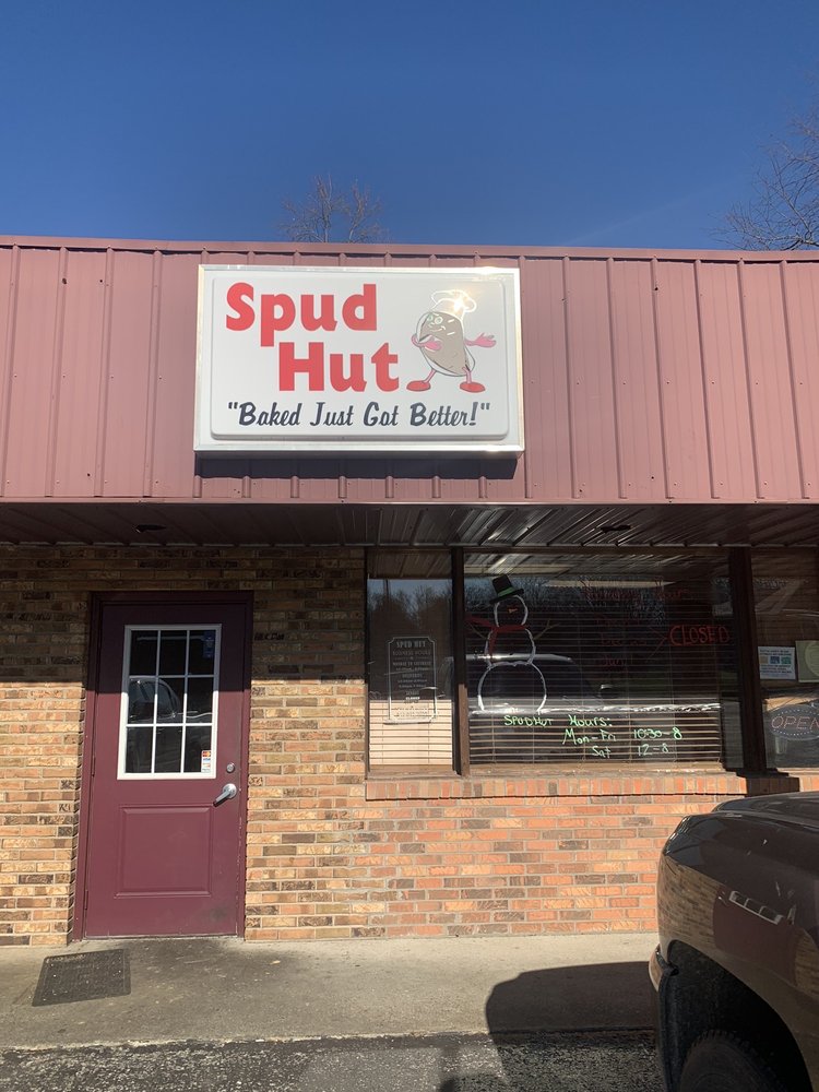 Spud Hut Logo