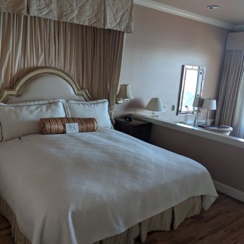 Spindrift Inn - Hotels Near Me - Monterey, California